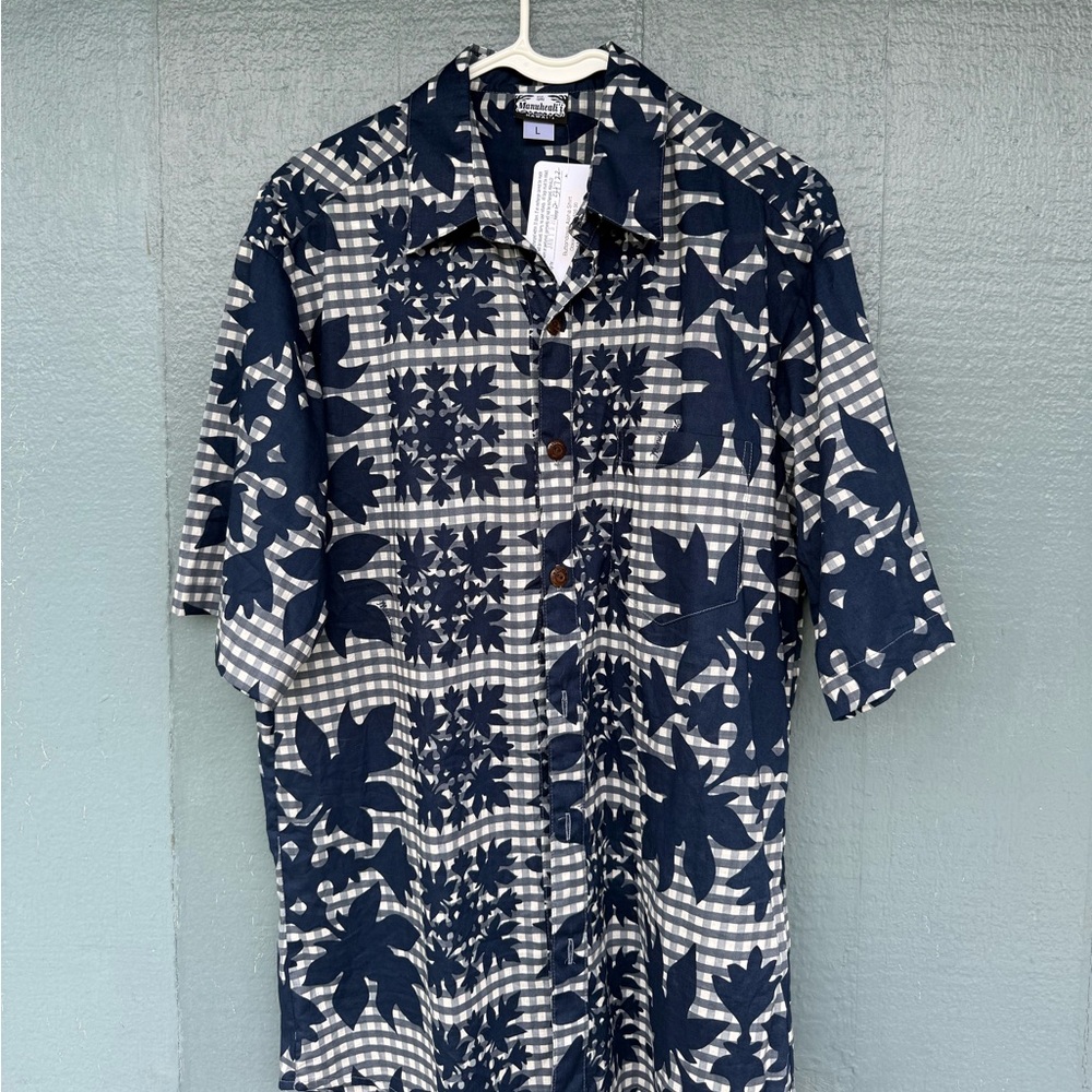 BNWT men’s manuhealii gingham button down